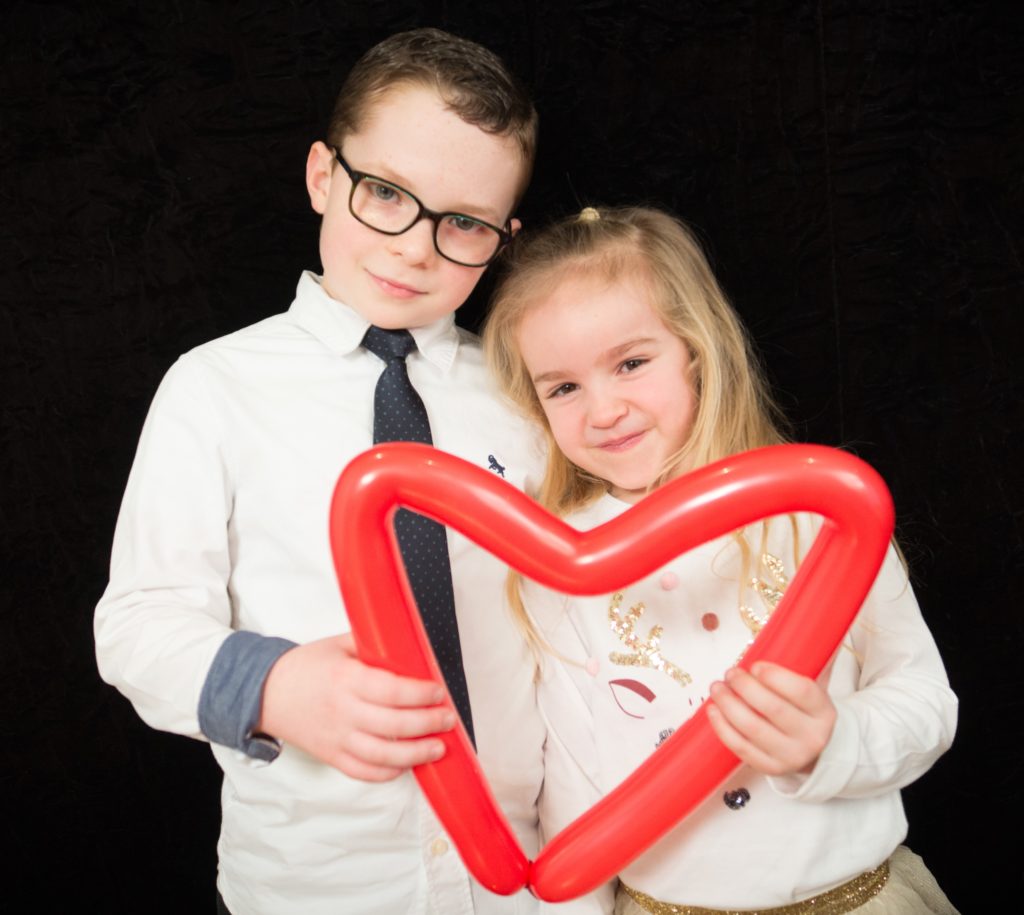 enfants-coeur-rouge-1024x915